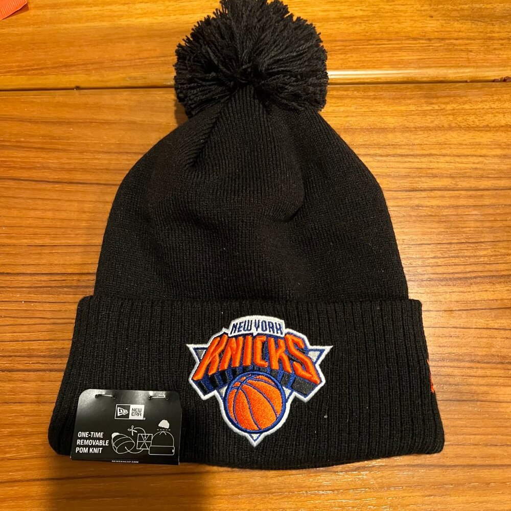 ⭐NWT⭐ York Knicks Black Beanie Knit Pom | Toque | Cap | Official NBA